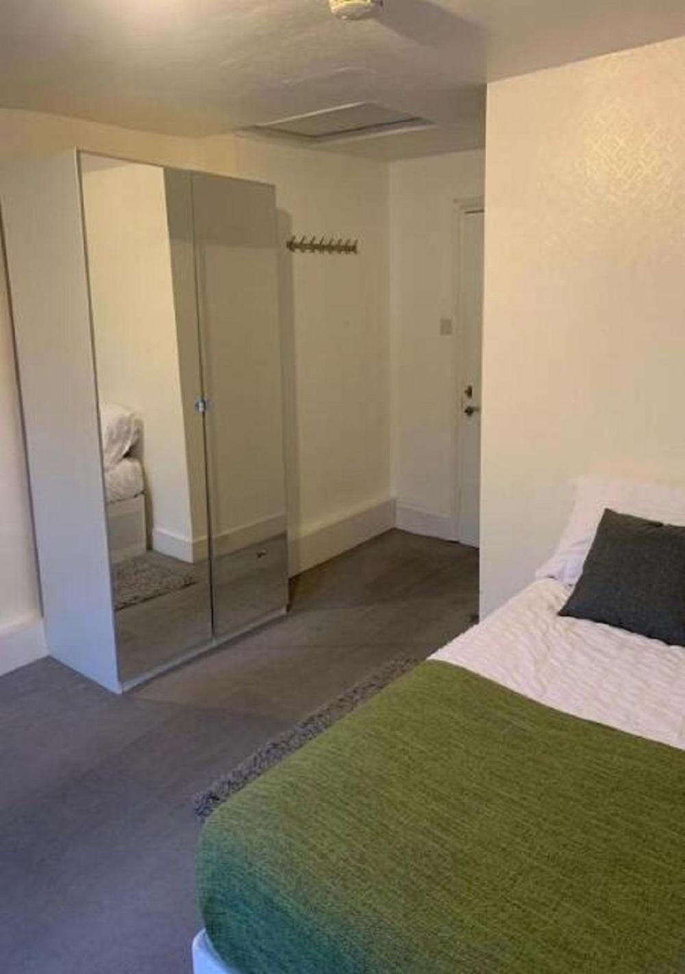 Guest House Balham, South London Spacious, Lambert, 6 Rooms Available Bilik gambar